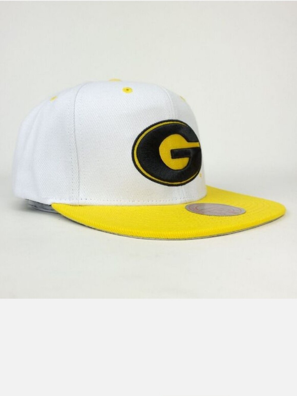 NWT Men's Mitchell & Ness White and Gold Grambling Tigers Snapback - Picture 2 of 7
